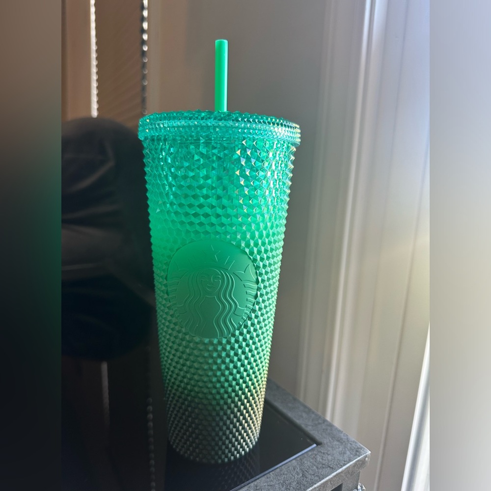 New Starbucks Green gradient Ombre studded studs drinking cup never used